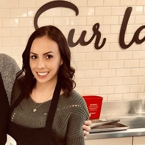 Meet your Posher, Jodi